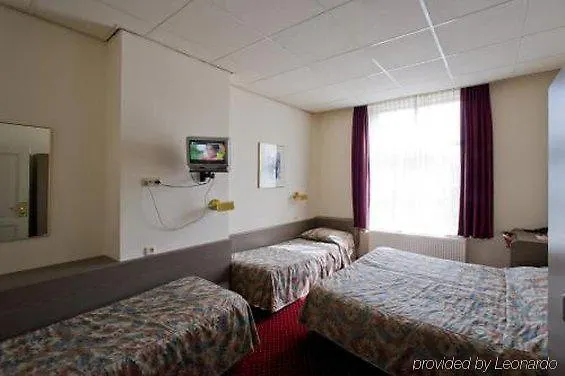 Ozo Hotels Armada Amsterdam 3*,