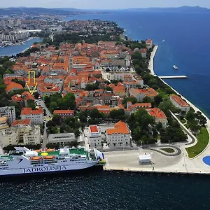 Pensjonat Tisa Old Town