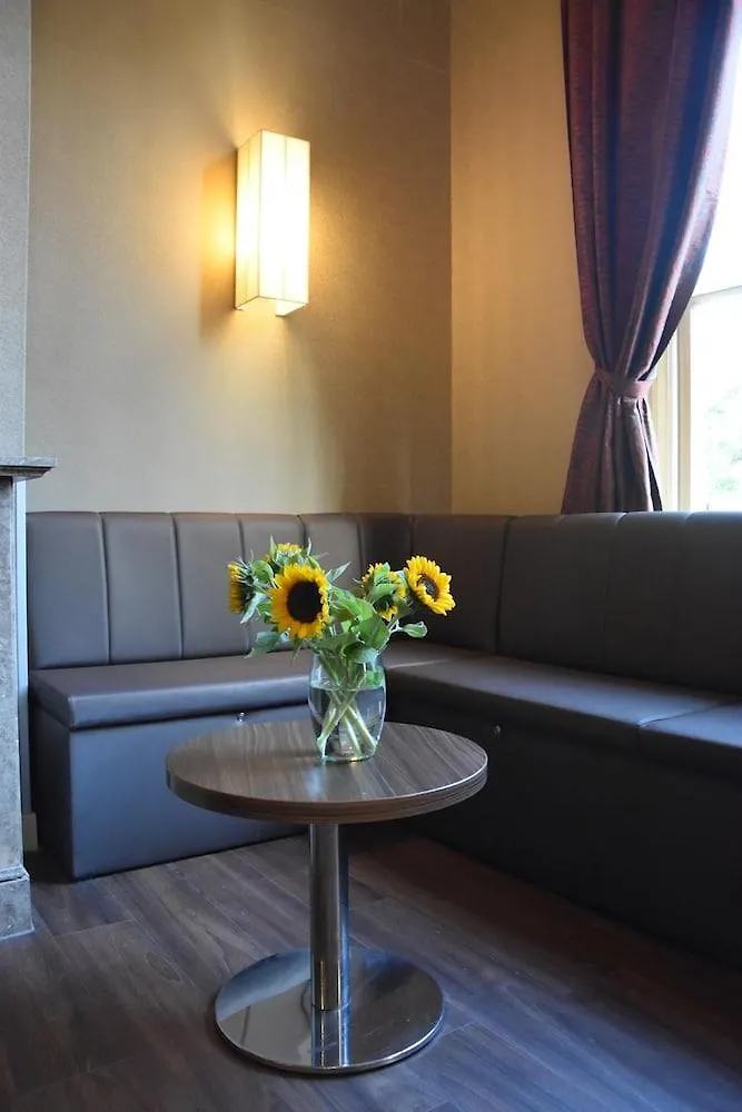 Ozo Hotels Armada Amsterdam 3*,